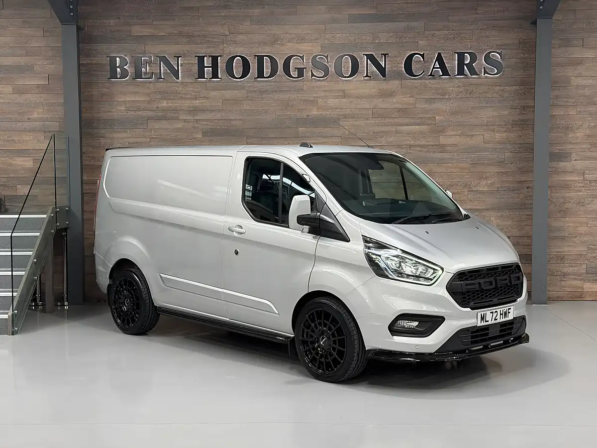 Used 2022 Ford Transit Custom Limited Moondust Silver - Interior and Exterior details 2