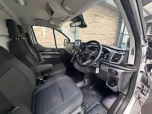 Used 2022 Ford Transit Custom Limited Moondust Silver - Interior and Exterior details 7