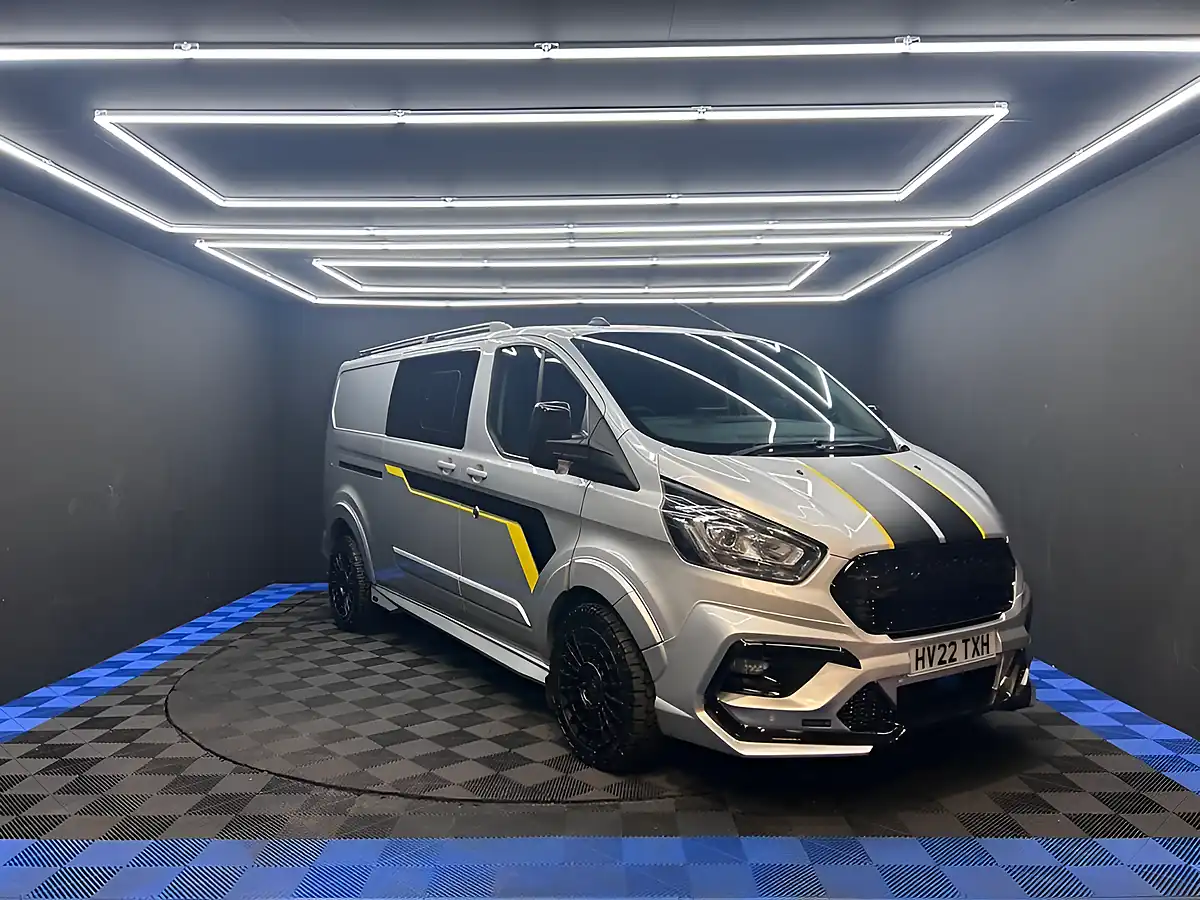 Used 2022 Ford Transit Custom Limited Silver - Front View