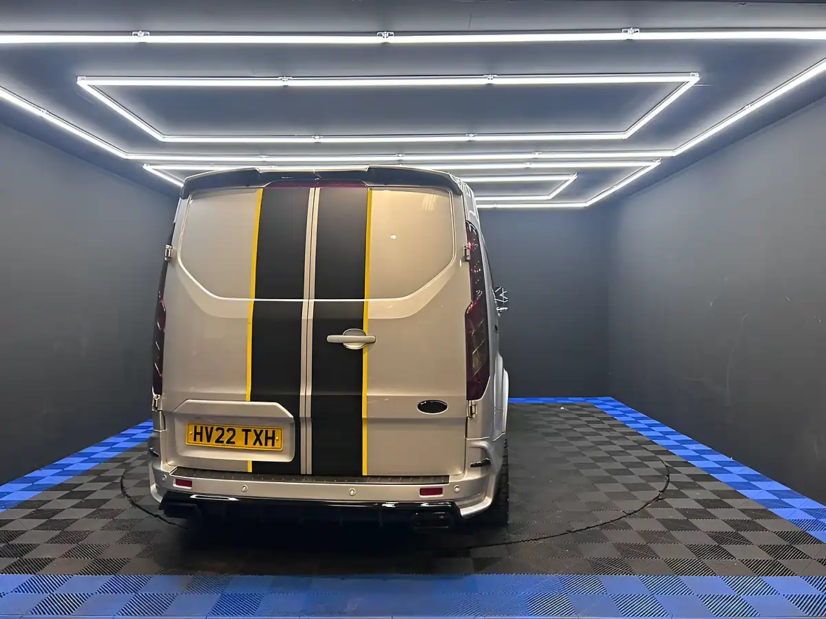 Used 2022 Ford Transit Custom Limited Silver - Interior and Exterior details 18