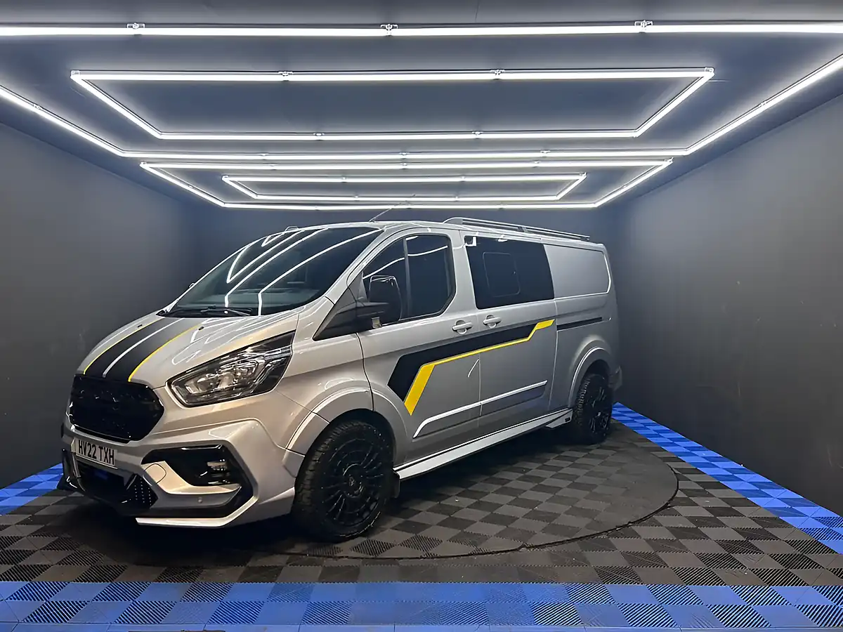 Used 2022 Ford Transit Custom Limited Silver - Interior and Exterior details 7