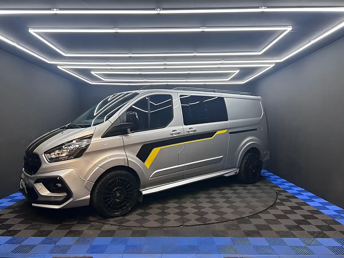 Used 2022 Ford Transit Custom Limited Silver - Interior and Exterior details 8