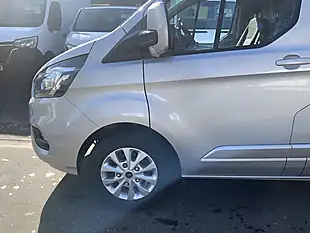 Used 2022 Ford Transit Custom Limited Silver - Interior and Exterior details 13