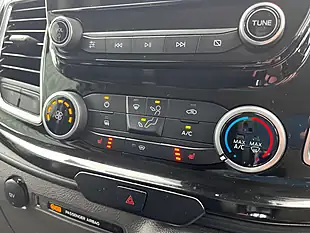 Used 2022 Ford Transit Custom Limited Silver - Interior and Exterior details 12