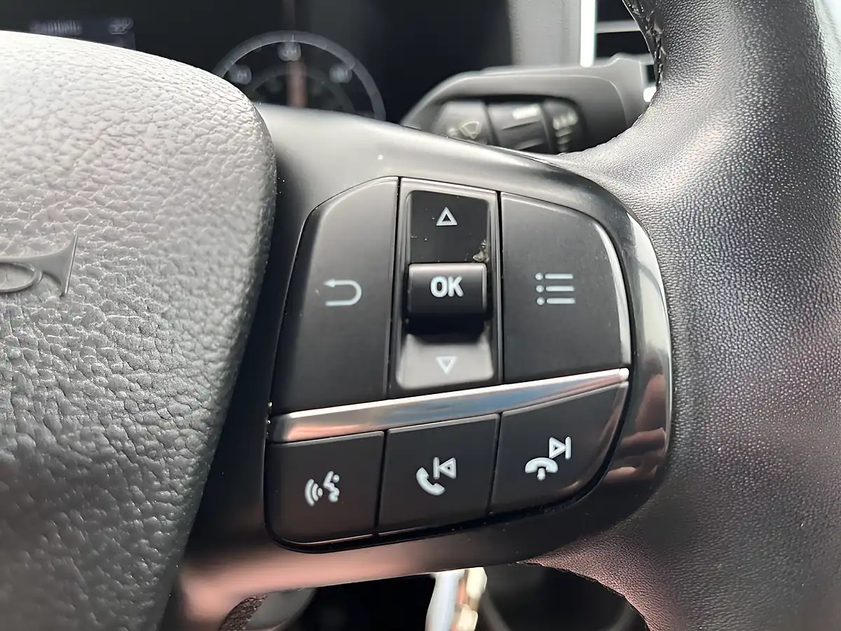 Used 2022 Ford Transit Custom Limited Silver - Interior and Exterior details 15