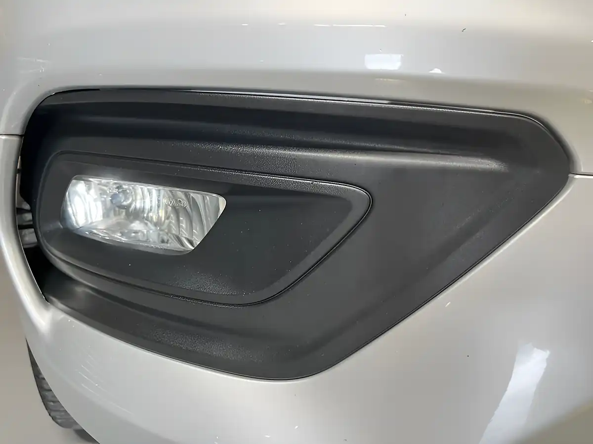 Used 2022 Ford Transit Custom Limited Silver - Interior and Exterior details 7