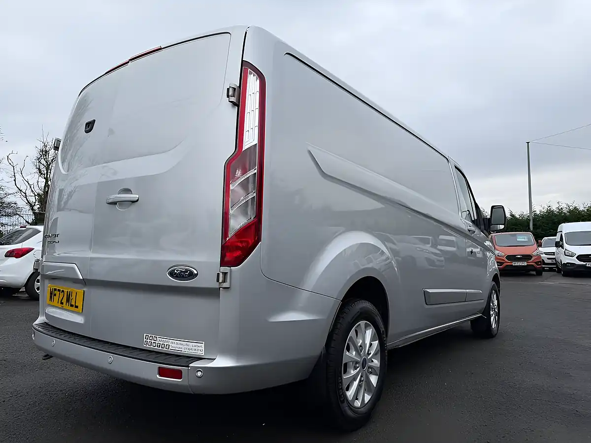 Used 2022 Ford Transit Custom Limited Silver - Interior and Exterior details 18