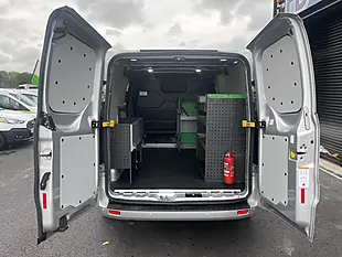Used 2022 Ford Transit Custom Limited Swb Silver - Interior and Exterior details 11