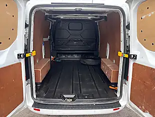Used 2022 Ford Transit Custom Limited White - Interior and Exterior details 14