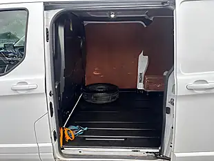 Used 2022 Ford Transit Custom Limited White - Interior and Exterior details 19