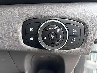 Used 2022 Ford Transit Custom Limited White - Interior and Exterior details 20