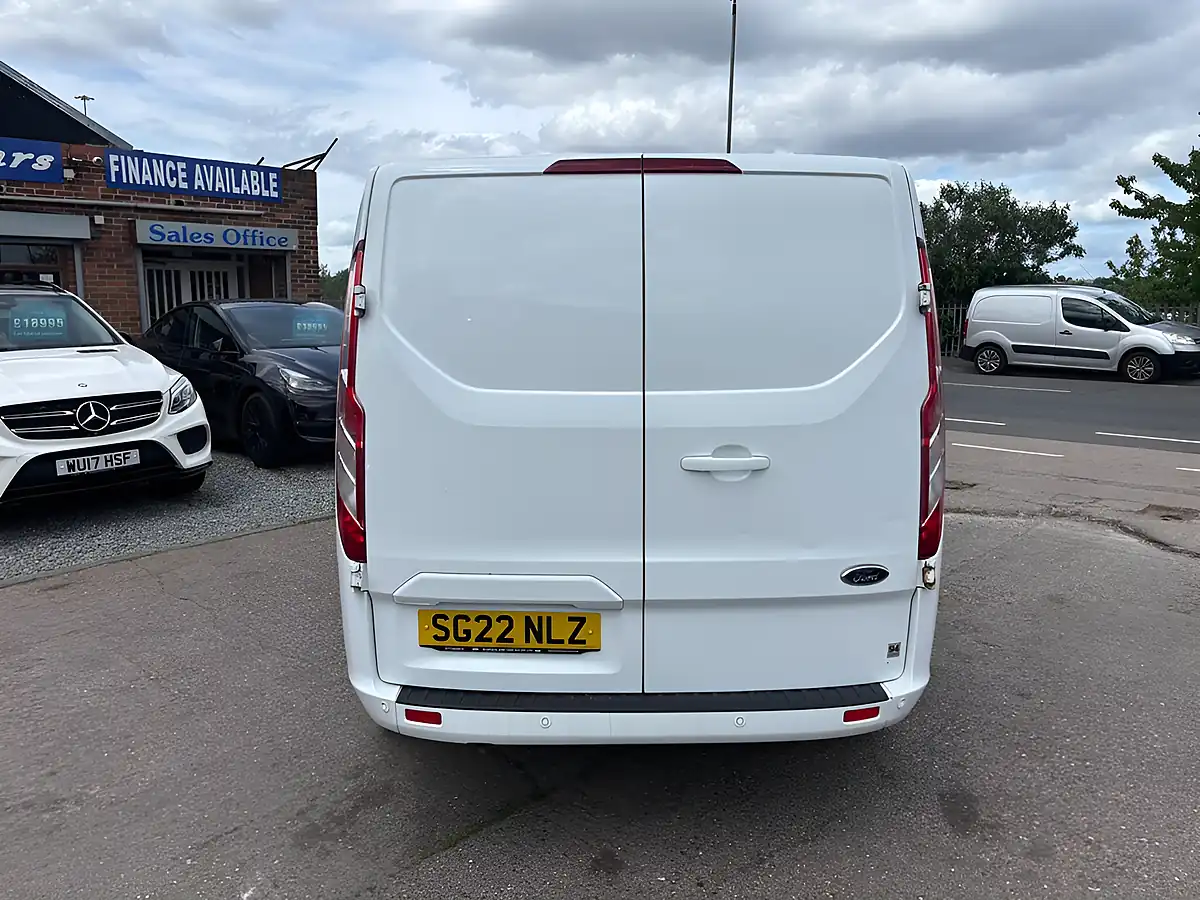 Used 2022 Ford Transit Custom Limited White - Interior and Exterior details 8