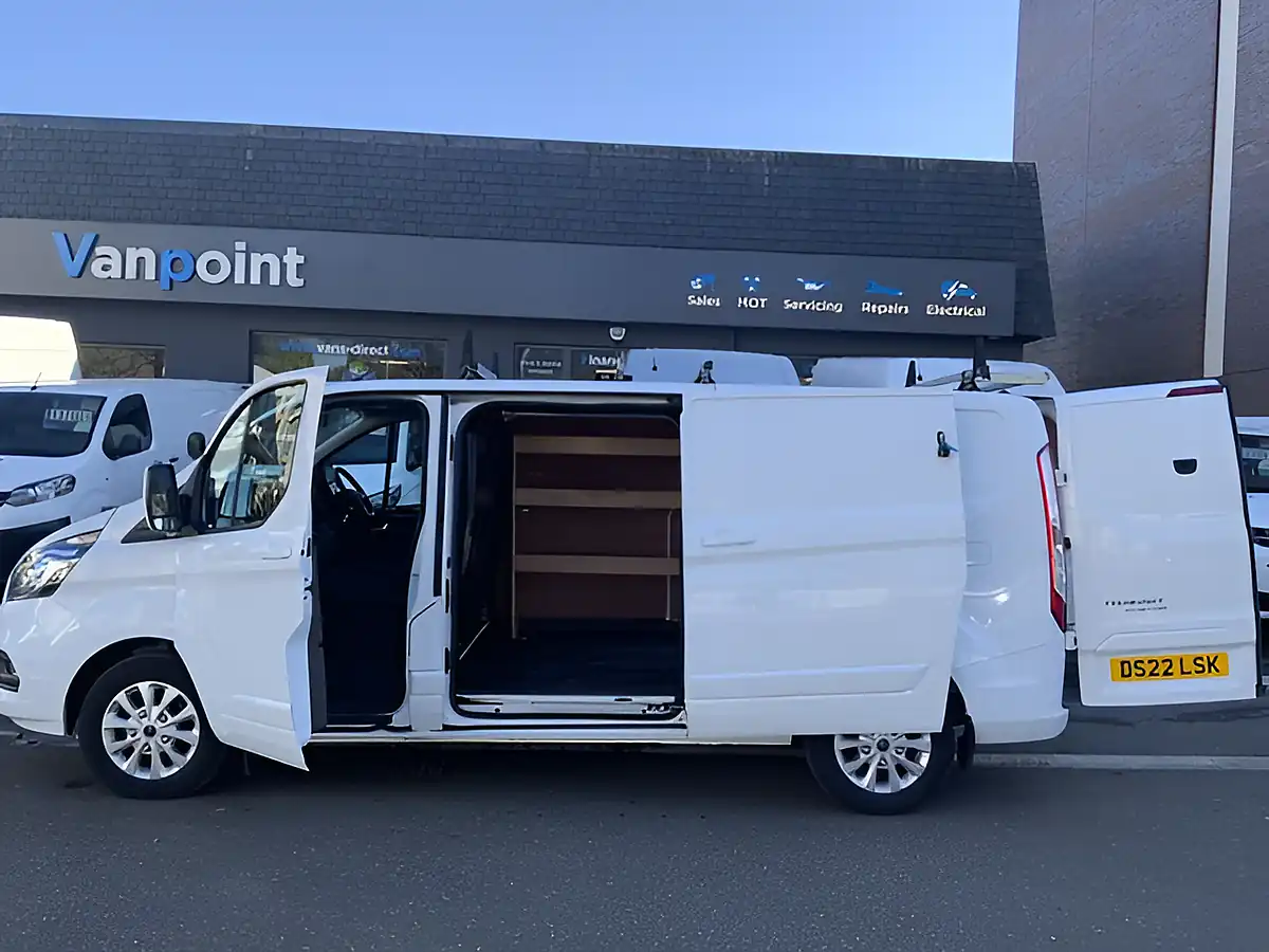 Used 2022 Ford Transit Custom Limited White - Interior and Exterior details 9