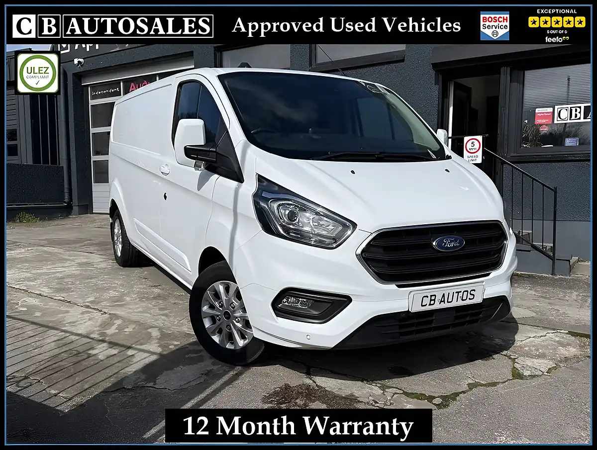Used 2022 Ford Transit Custom Limited White - Front View