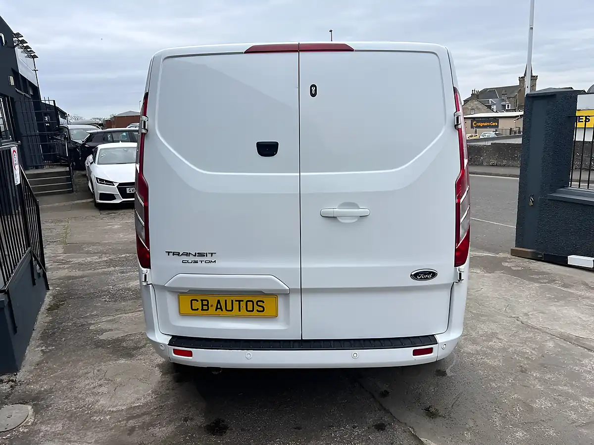 Used 2022 Ford Transit Custom Limited White - Interior and Exterior details 6