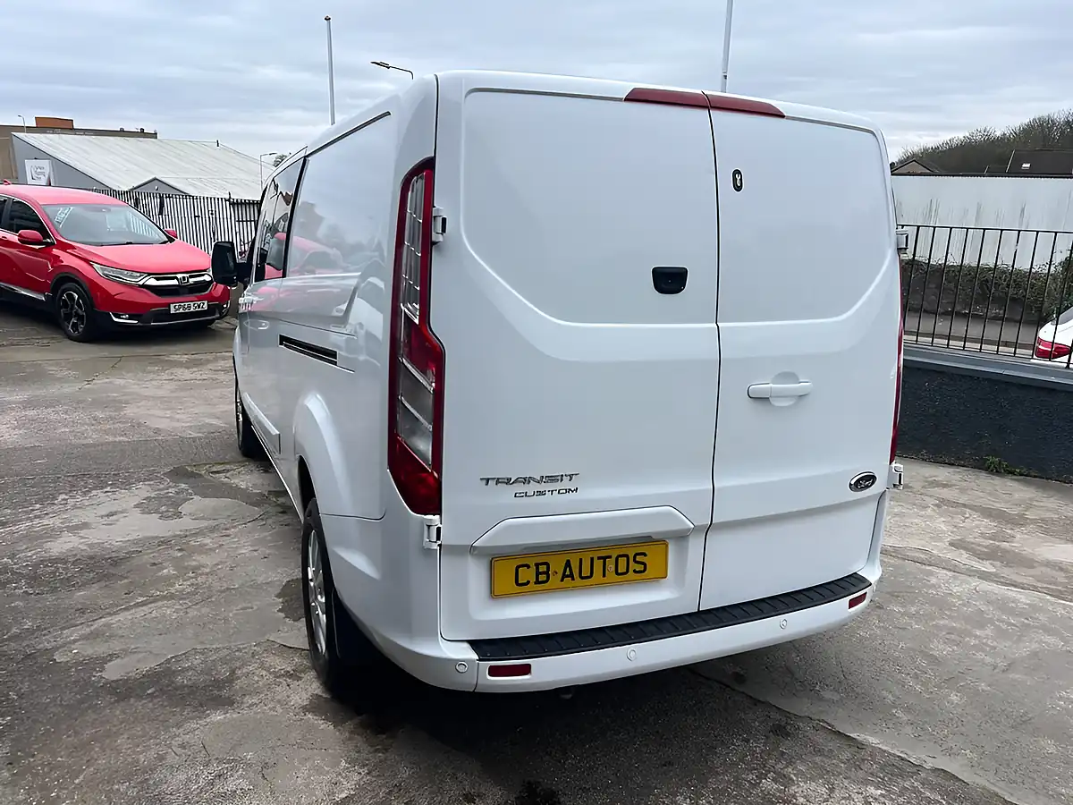 Used 2022 Ford Transit Custom Limited White - Interior and Exterior details 7