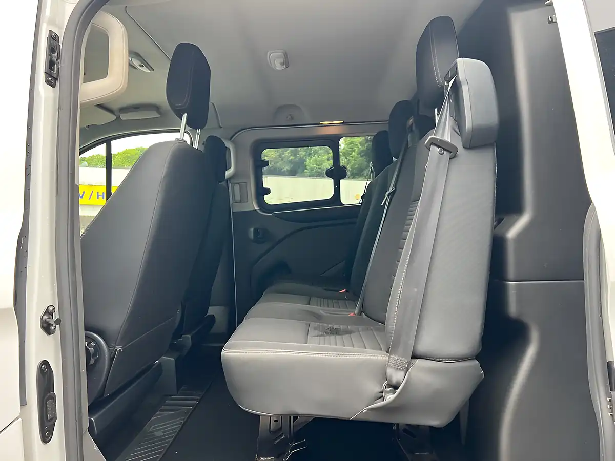 Used 2022 Ford Transit Custom Limited White - Interior and Exterior details 15