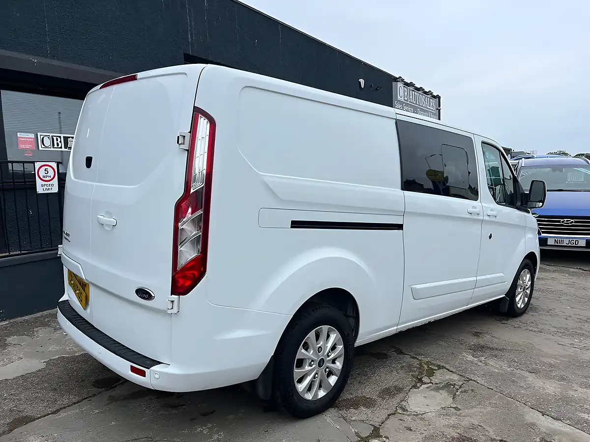 Used 2022 Ford Transit Custom Limited White - Interior and Exterior details 4