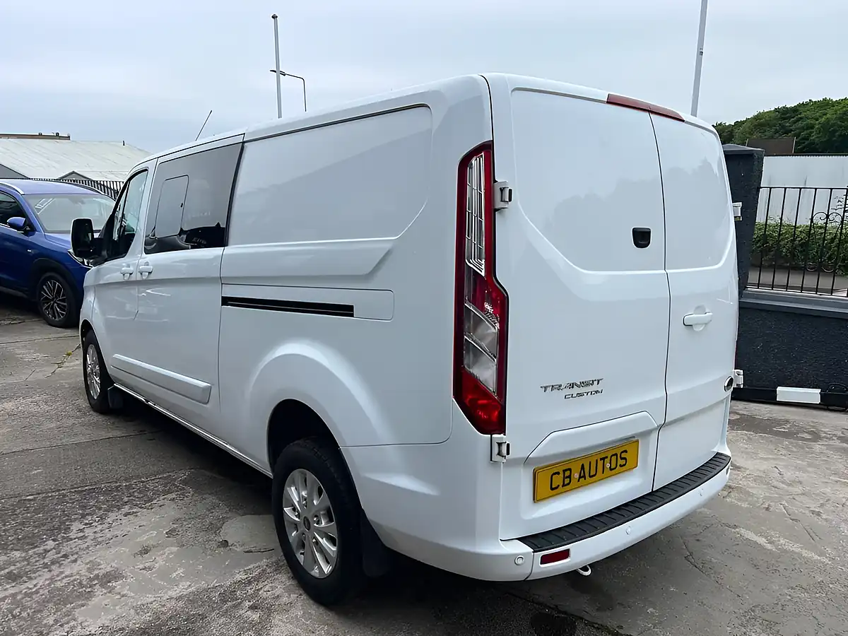 Used 2022 Ford Transit Custom Limited White - Interior and Exterior details 6