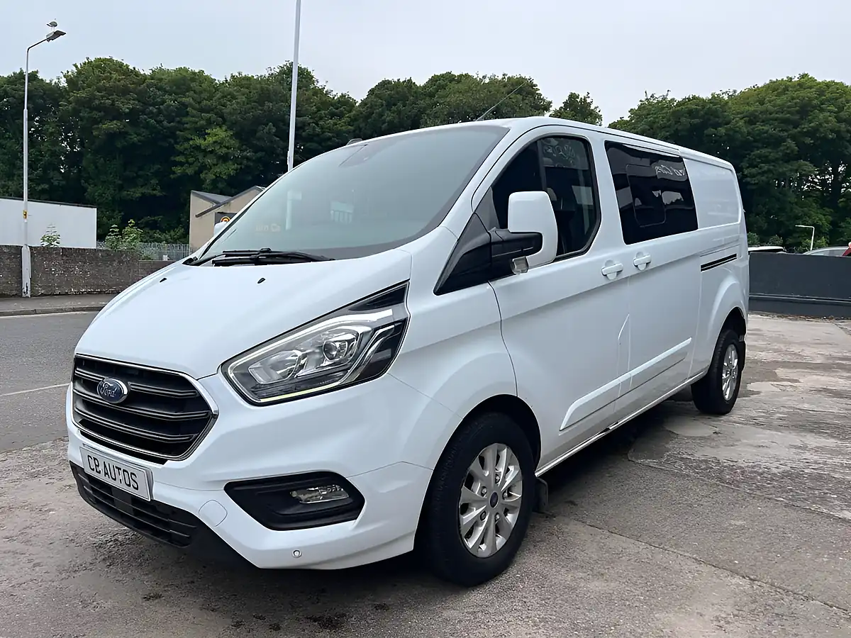 Used 2022 Ford Transit Custom Limited White - Interior and Exterior details 8