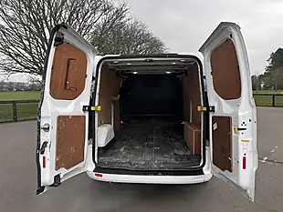 Used 2022 Ford Transit Custom Limited White - Interior and Exterior details 13