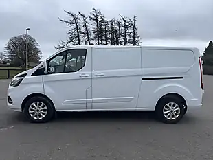 Used 2022 Ford Transit Custom Limited White - Interior and Exterior details 4