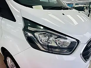 Used 2022 Ford Transit Custom Limited White - Interior and Exterior details 11