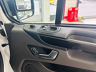 Used 2022 Ford Transit Custom Limited White - Interior and Exterior details 16