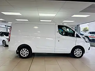 Used 2022 Ford Transit Custom Limited White - Interior and Exterior details 8