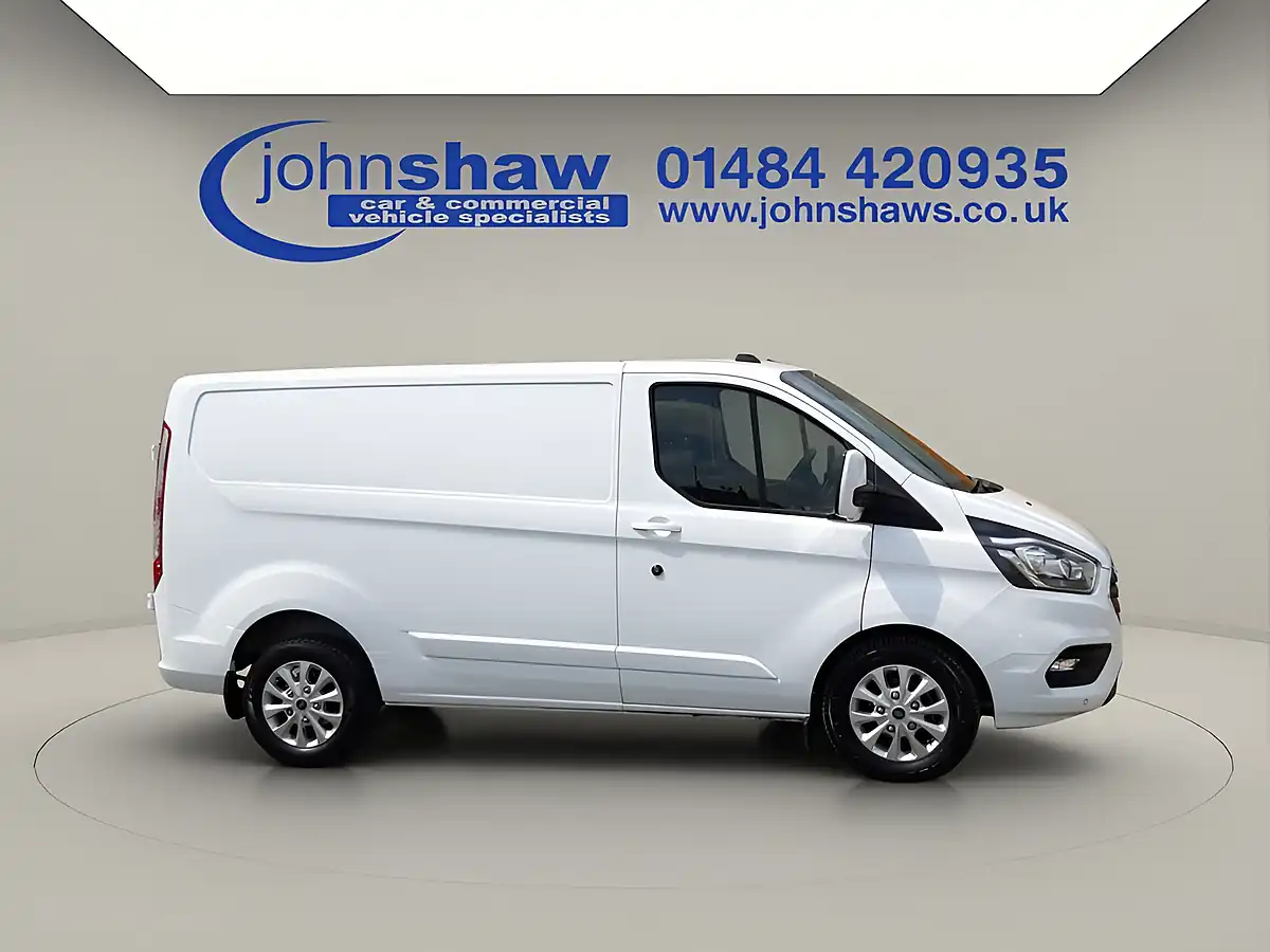 Used 2022 Ford Transit Custom Limited White - Interior and Exterior details 12