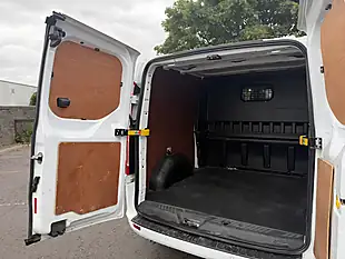 Used 2022 Ford Transit Custom Limited White - Interior and Exterior details 10