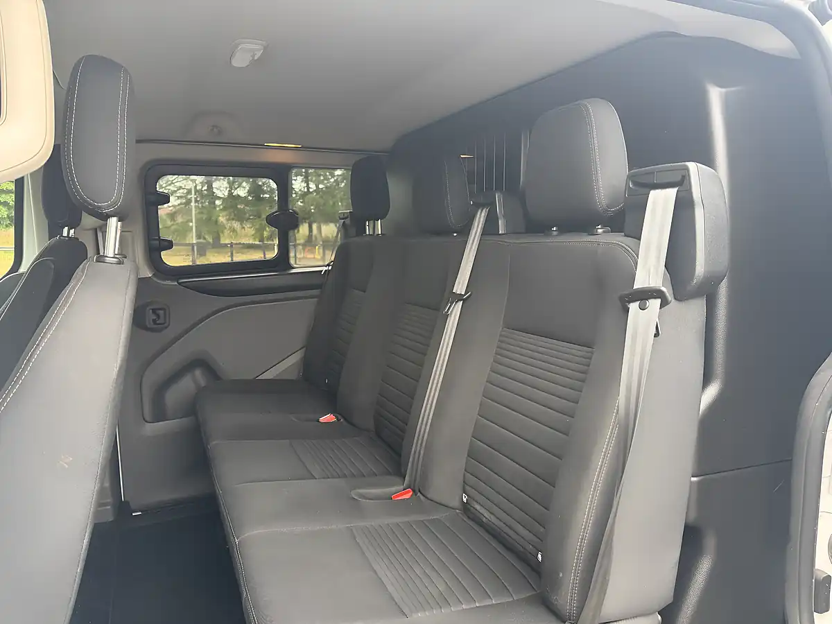 Used 2022 Ford Transit Custom Limited White - Interior and Exterior details 11