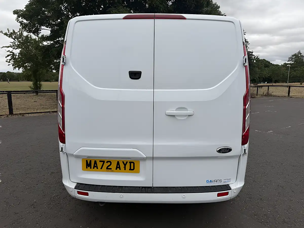 Used 2022 Ford Transit Custom Limited White - Interior and Exterior details 6