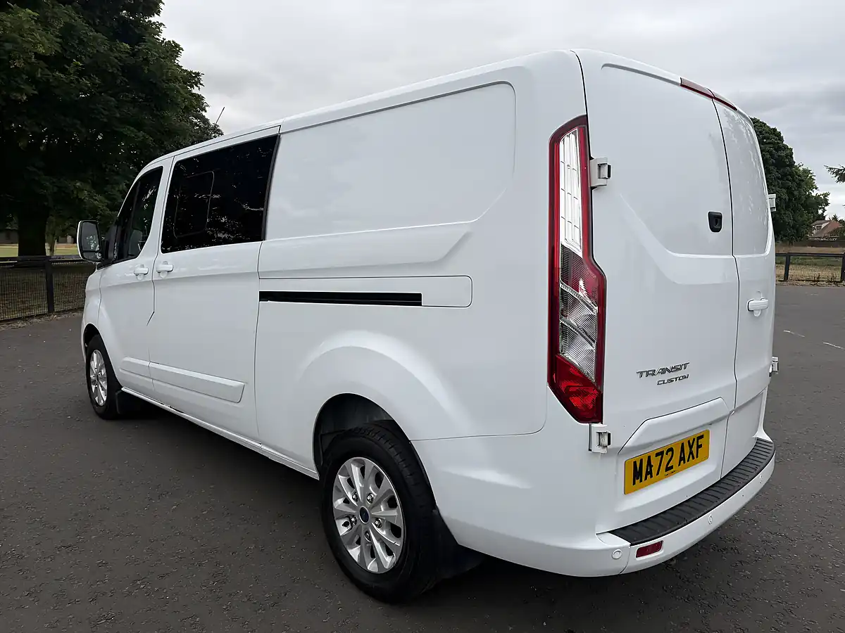 Used 2022 Ford Transit Custom Limited White - Interior and Exterior details 5