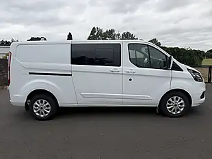 Used 2022 Ford Transit Custom Limited White - Interior and Exterior details 8