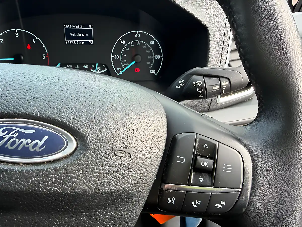 Used 2022 Ford Transit Custom Limited White - Interior and Exterior details 15