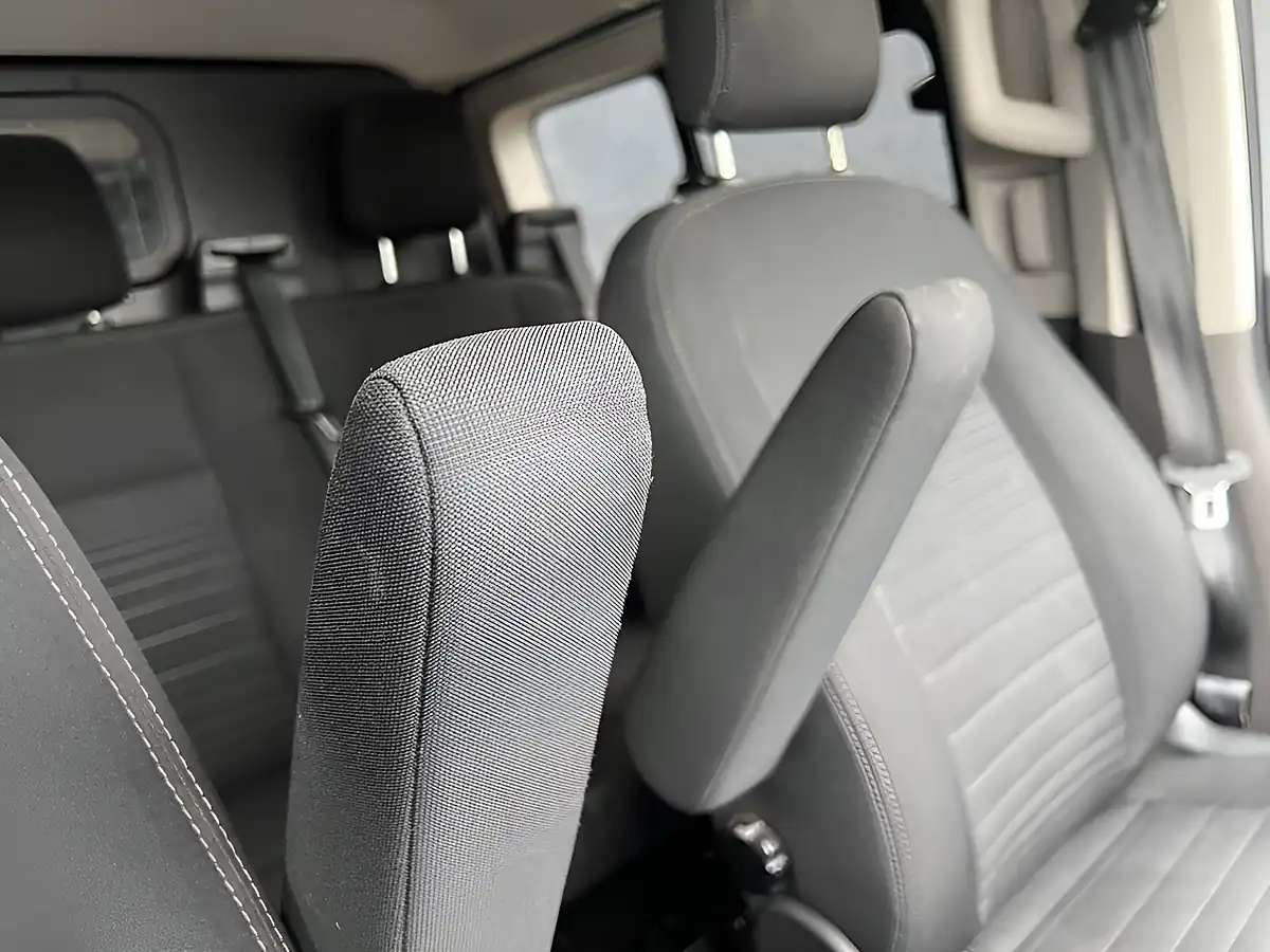 Used 2022 Ford Transit Custom Limited White - Interior and Exterior details 19