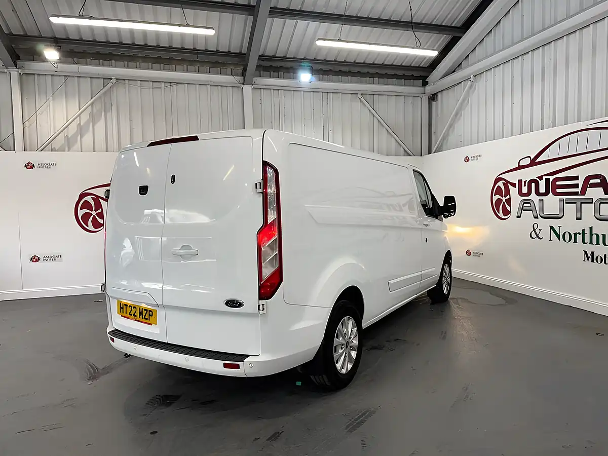 Used 2022 Ford Transit Custom Limited White - Interior and Exterior details 14