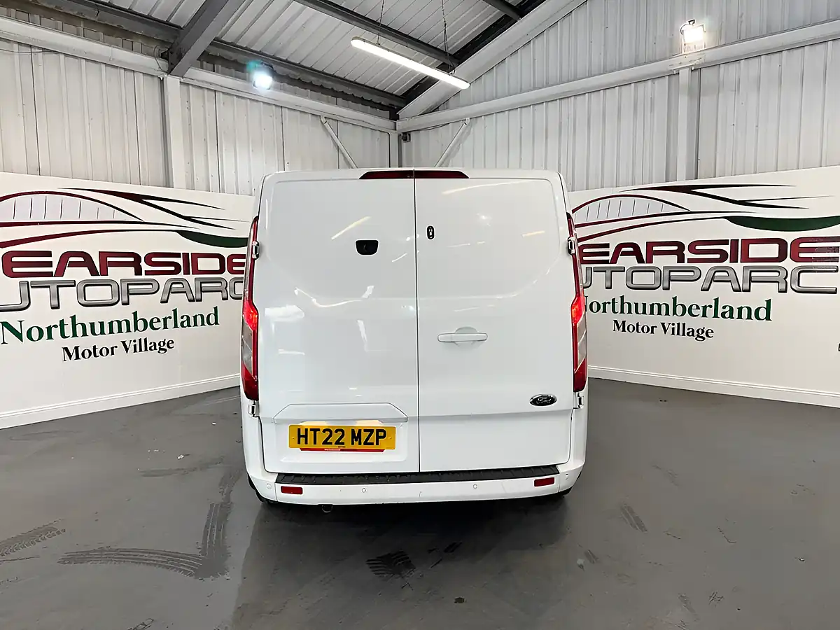 Used 2022 Ford Transit Custom Limited White - Interior and Exterior details 15