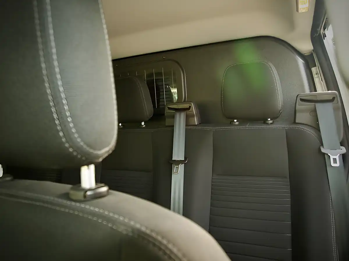 Used 2022 Ford Transit Custom Limited White - Interior and Exterior details 19