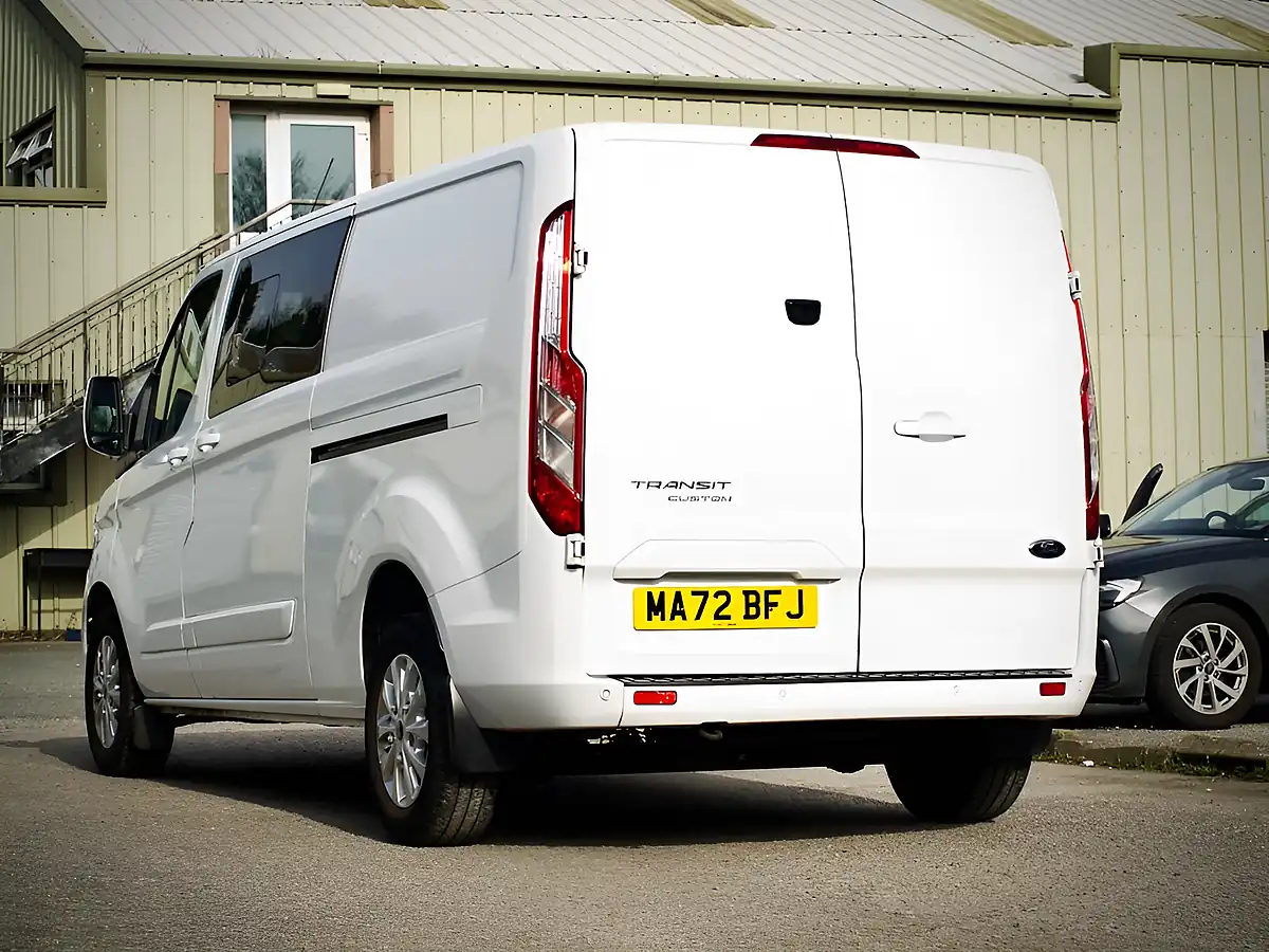 Used 2022 Ford Transit Custom Limited White - Interior and Exterior details 2