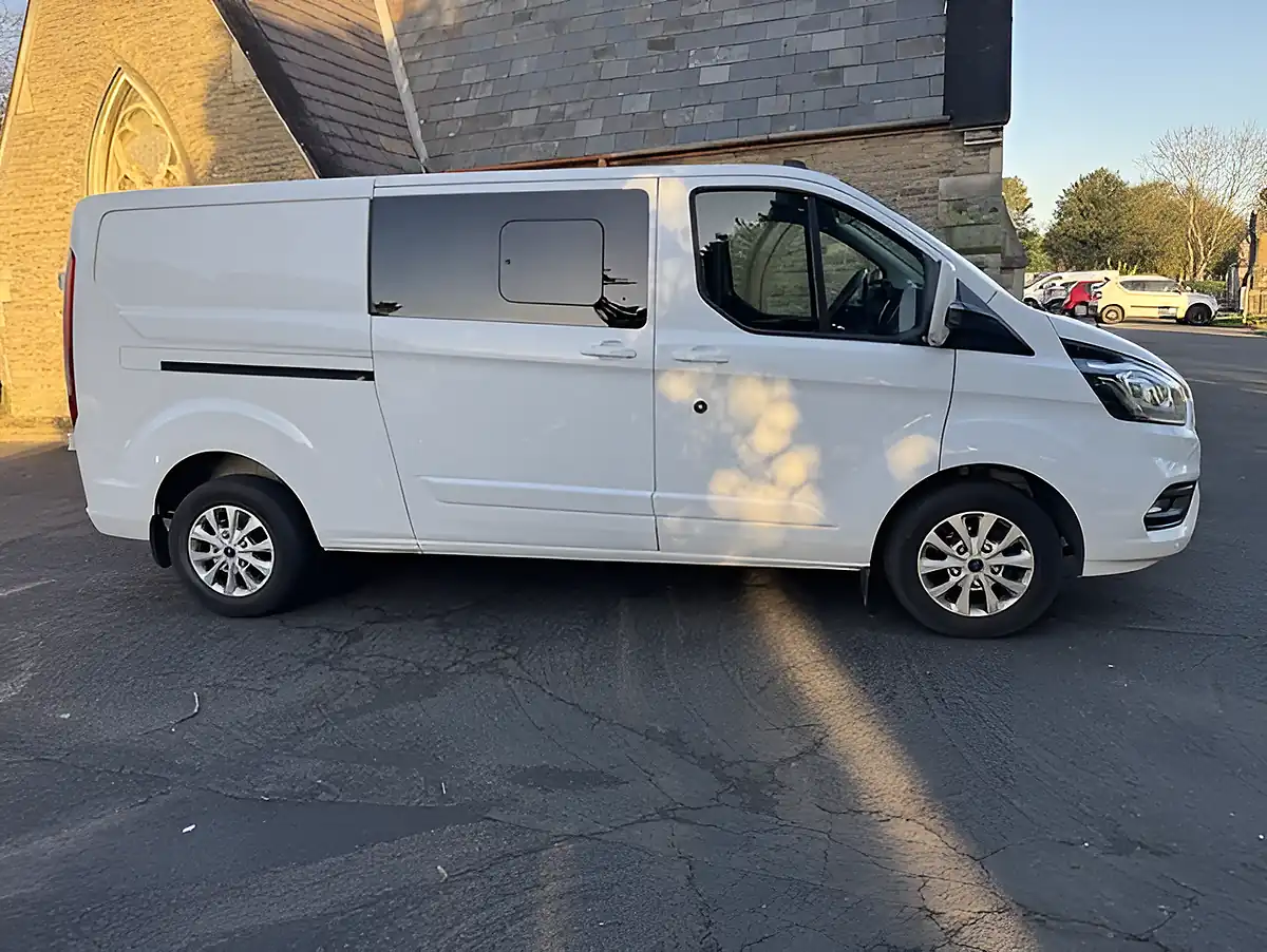 Used 2022 Ford Transit Custom Limited White - Interior and Exterior details 2