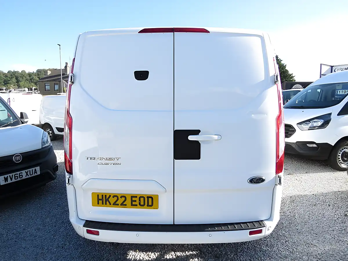 Used 2022 Ford Transit Custom Limited White - Interior and Exterior details 11