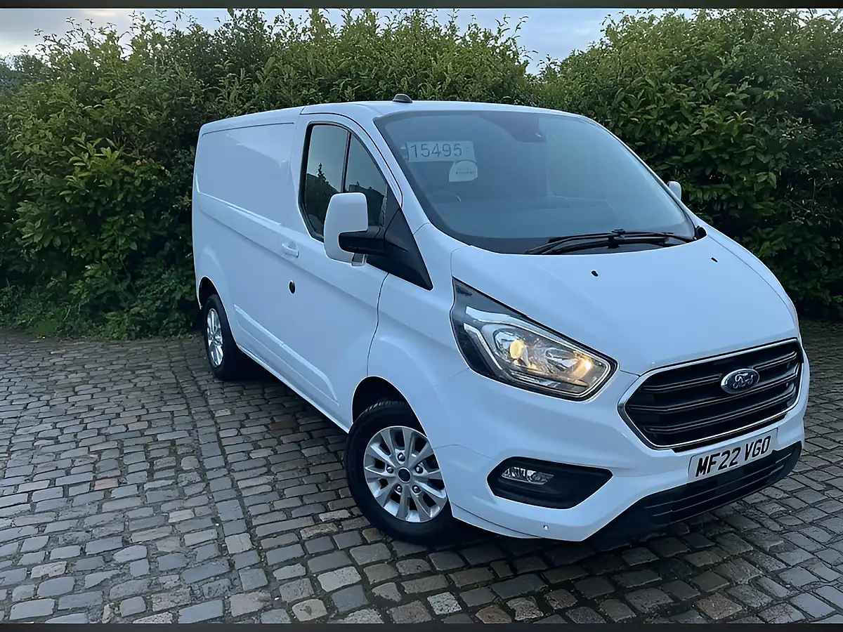 Used 2022 Ford Transit Custom Limited White - Front View
