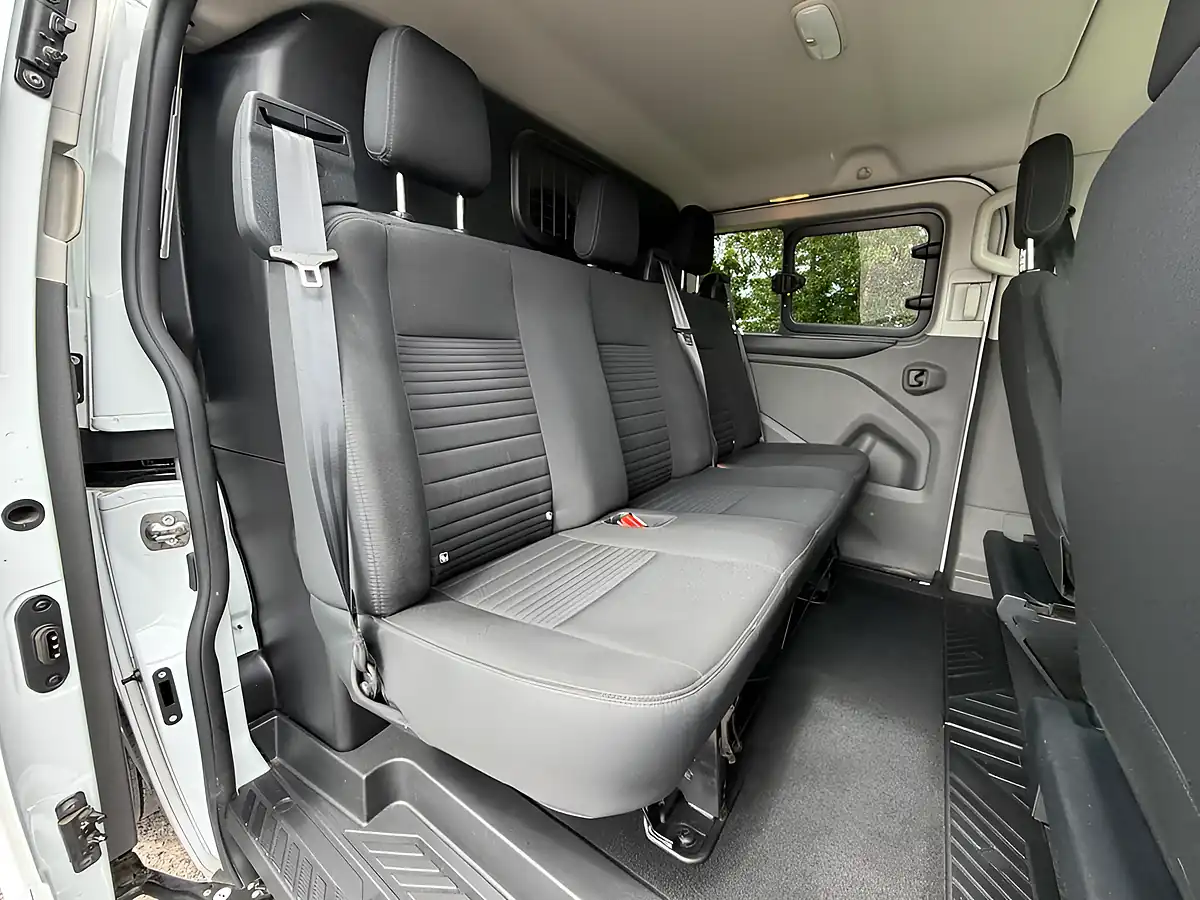 Used 2022 Ford Transit Custom Limited White - Interior and Exterior details 6