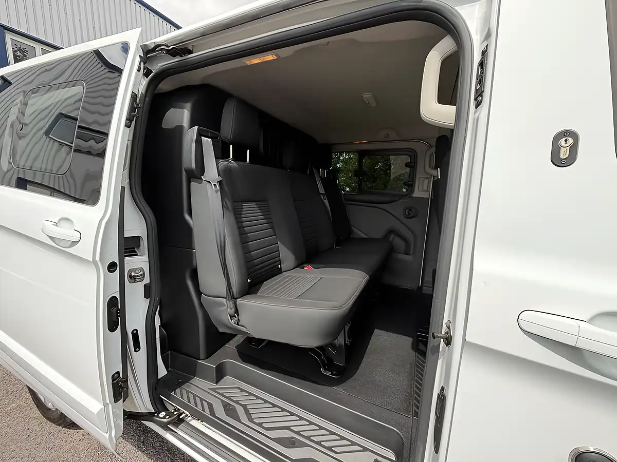 Used 2022 Ford Transit Custom Limited White - Interior and Exterior details 8