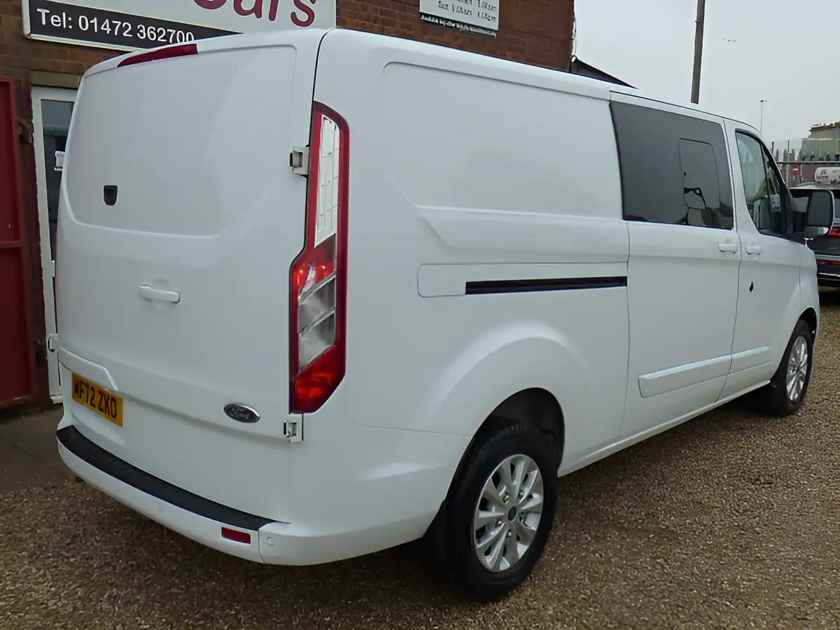 Used 2022 Ford Transit Custom Limited White - Interior and Exterior details 5