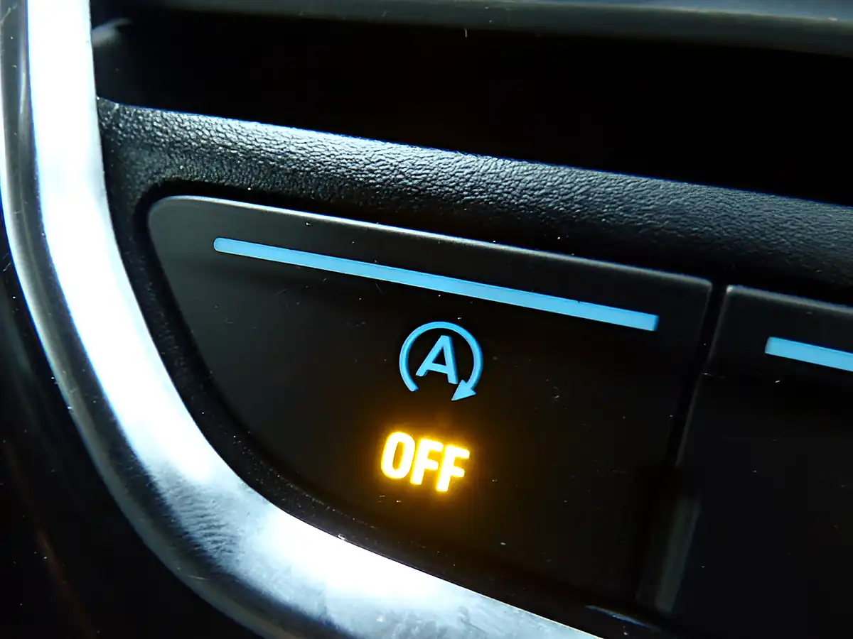 Used 2022 Ford Transit Custom Limited White - Interior and Exterior details 20