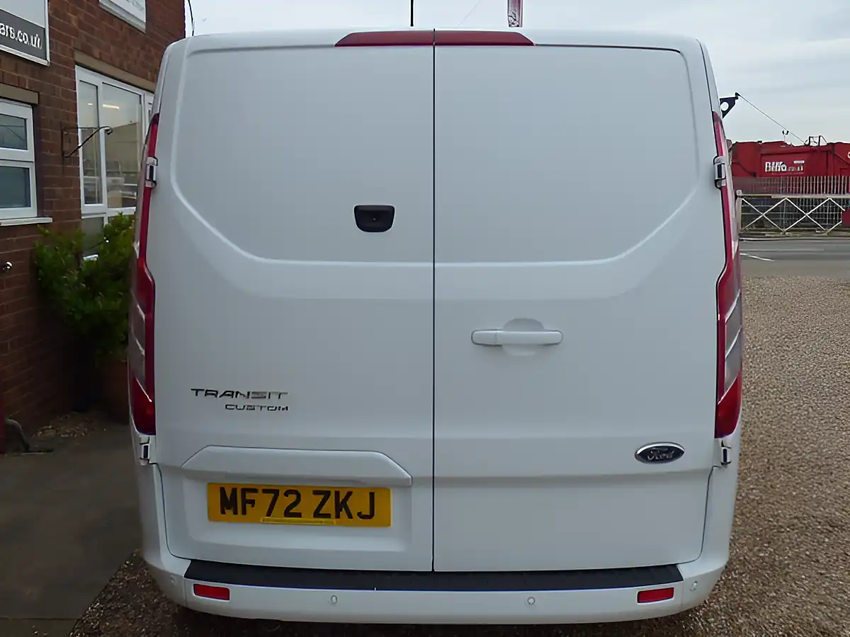 Used 2022 Ford Transit Custom Limited White - Interior and Exterior details 7
