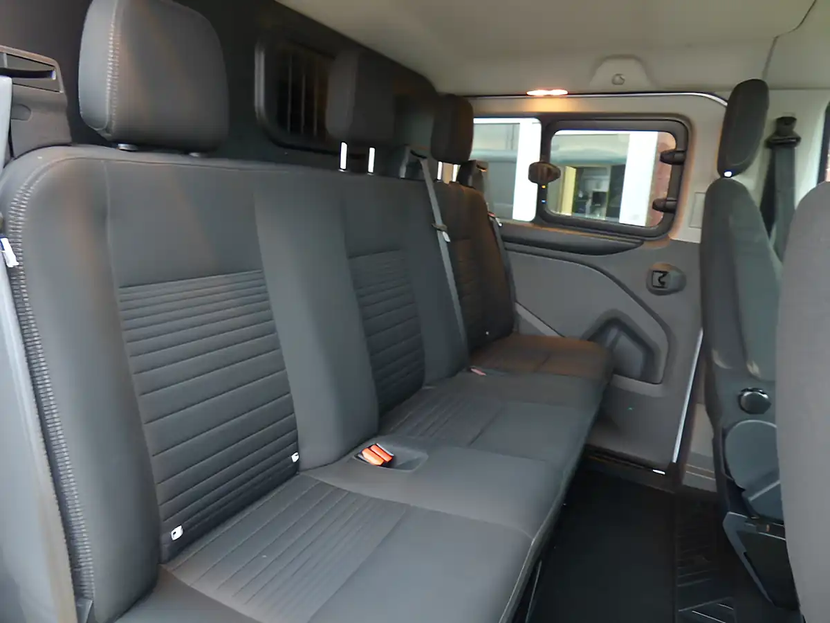 Used 2022 Ford Transit Custom Limited White - Interior and Exterior details 9